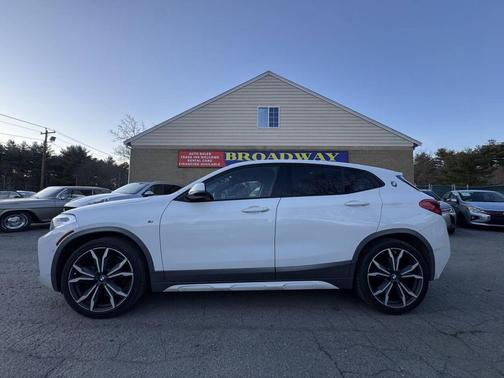 White 2018 BMW X2 sDrive28i