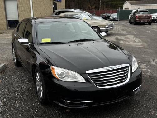 2013 Chrysler 200 Limited