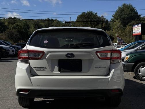 2018 Subaru Impreza 2.0i