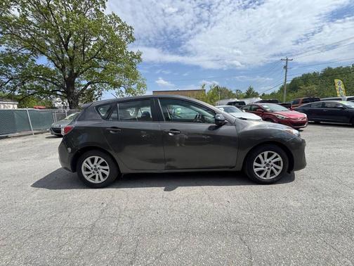 Gray 2013 Mazda Mazda3 i Touring