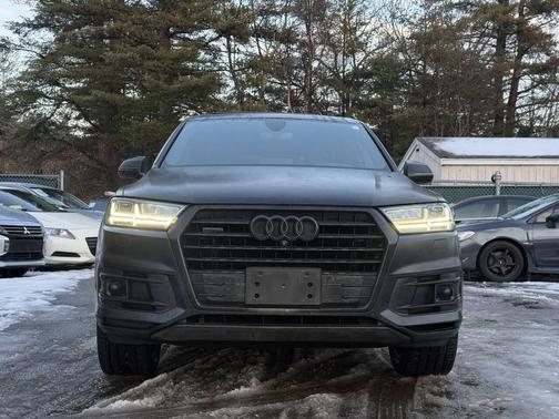 2019 Audi Q7 45 Premium Plus