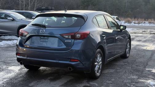 2017 Mazda Mazda3 Sport