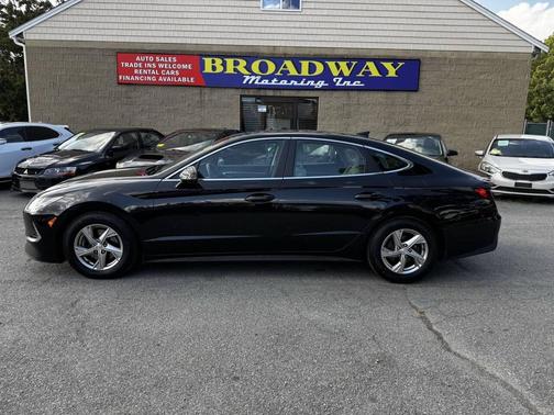 2021 Hyundai SONATA SE