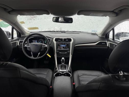 2014 Ford Fusion Energi SE Luxury