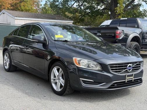 2014 Volvo S60 T5 Platinum