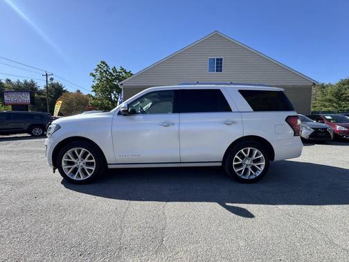 White Platinum Metallic Tri-Coat 2018 Ford Expedition Platinum