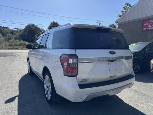 White Platinum Metallic Tri-Coat 2018 Ford Expedition Platinum