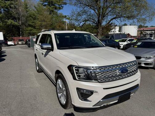 White Platinum Metallic Tri-Coat 2018 Ford Expedition Platinum