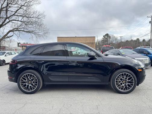 Black 2018 Porsche Macan Macan S