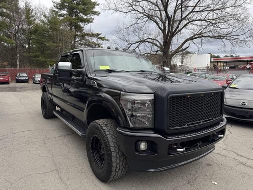 Tuxedo Black Metallic 2013 Ford F-250 Lariat