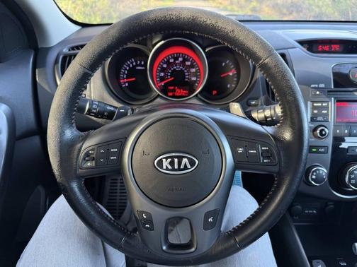 Bright Silver 2011 Kia Forte SX