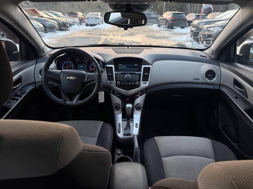 2015 Chevrolet Cruze LS