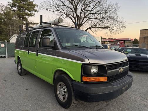 2016 Chevrolet Express 2500 Work Van