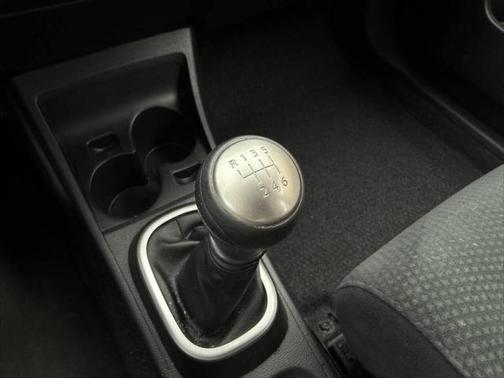 2011 Nissan Versa 1.8 S