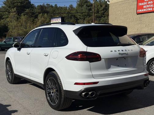 2018 Porsche Cayenne S