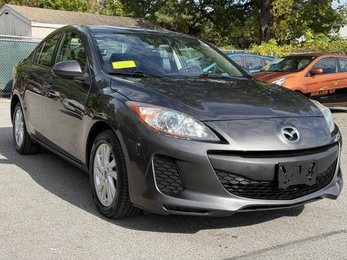 2013 Mazda Mazda3 i Touring