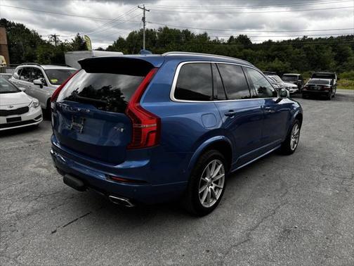 2019 Volvo XC90 T6 R-Design