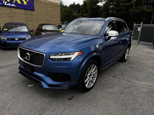 2019 Volvo XC90 T6 R-Design