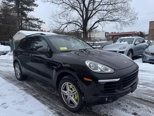 2016 Porsche Cayenne Cayenne S E-Hybrid