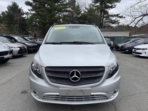 Brilliant Silver Metallic 2017 Mercedes-Benz Metris Base