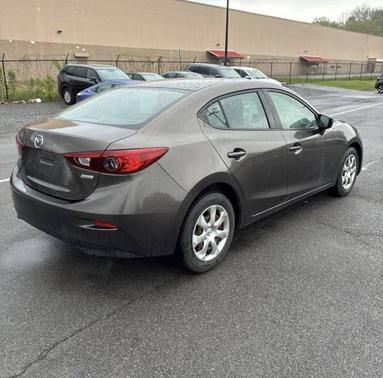Titanium Flash Mica 2016 Mazda Mazda3 i Sport