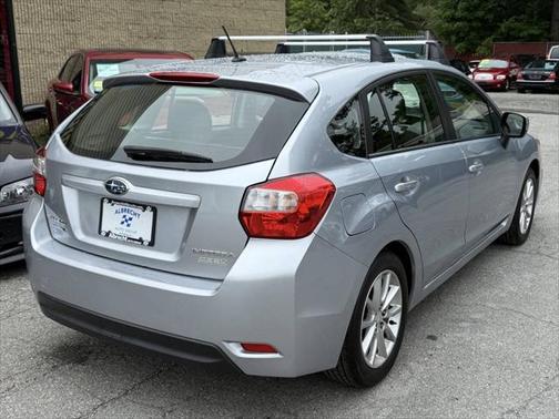 2012 Subaru Impreza 2.0i Premium