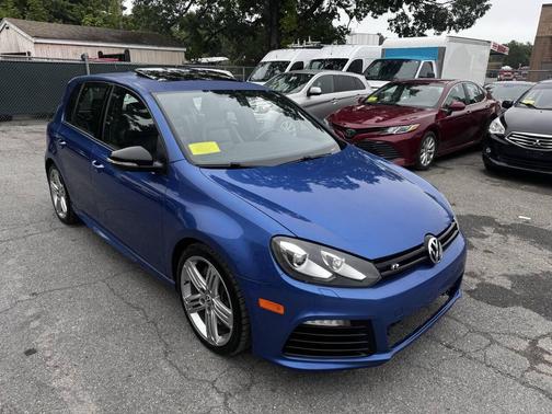 2012 Volkswagen Golf R 4-Door w/DCC & Navigation