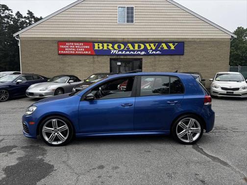 2012 Volkswagen Golf R 4-Door w/DCC & Navigation