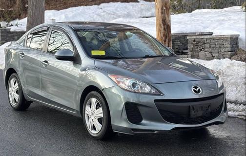2013 Mazda Mazda3 i Sport