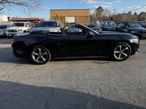 2016 Ford Mustang V6