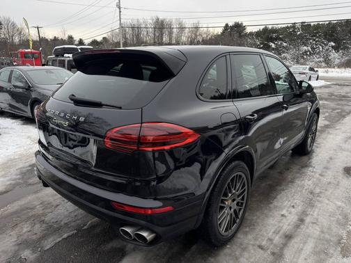 2017 Porsche Cayenne Cayenne S E-Hybrid Platinum Edition