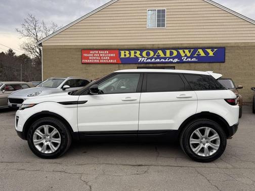 White 2016 Land Rover Range Rover Evoque SE