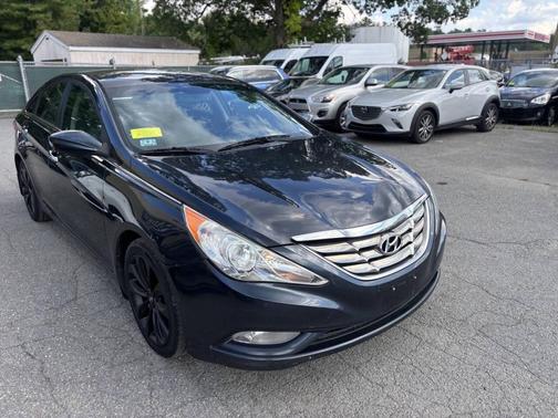 2013 Hyundai SONATA SE