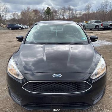 Shadow Black 2018 Ford Focus SE