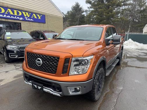2019 Nissan Titan PRO-4X