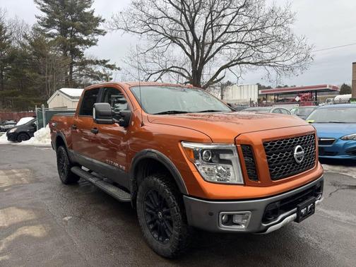 2019 Nissan Titan PRO-4X
