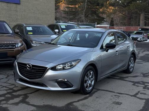 2015 Mazda Mazda3 i SV