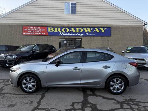 2015 Mazda Mazda3 i SV