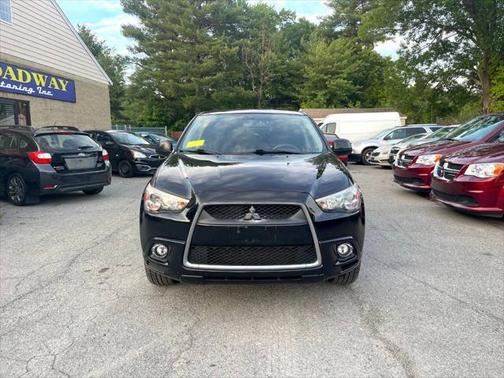 2011 Mitsubishi Outlander Sport SE