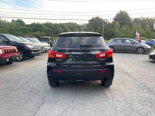 2011 Mitsubishi Outlander Sport SE