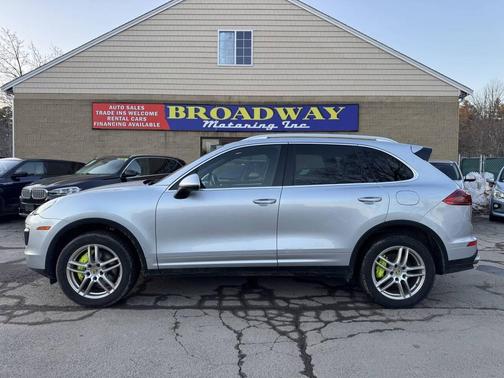 2016 Porsche Cayenne Cayenne S E-Hybrid