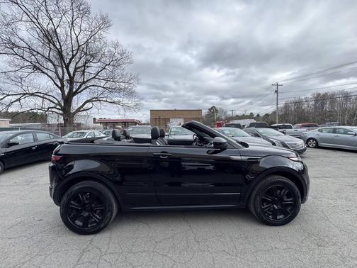 Black 2017 Land Rover Range Rover Evoque SE Dynamic