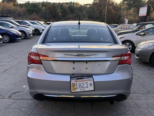 2013 Chrysler 200 Touring