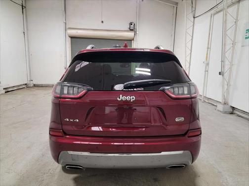 2019 Jeep Cherokee Overland