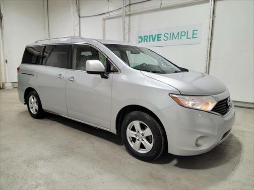 2016 Nissan Quest SV
