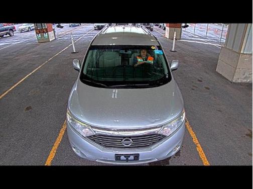 2016 Nissan Quest SV