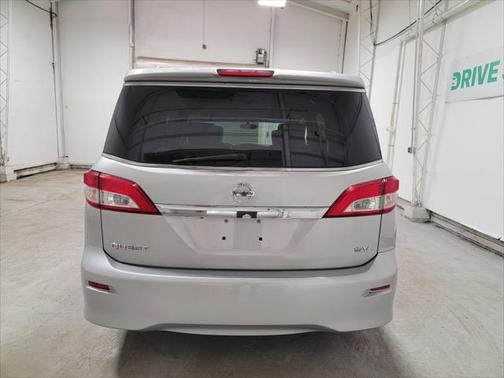 2016 Nissan Quest SV