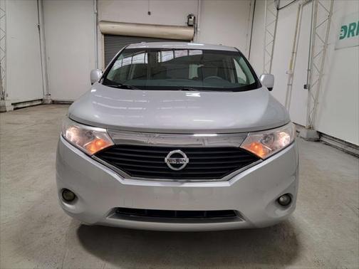 2016 Nissan Quest SV