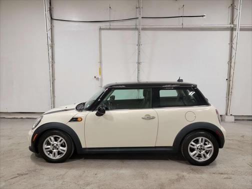 2013 MINI Hardtop Cooper