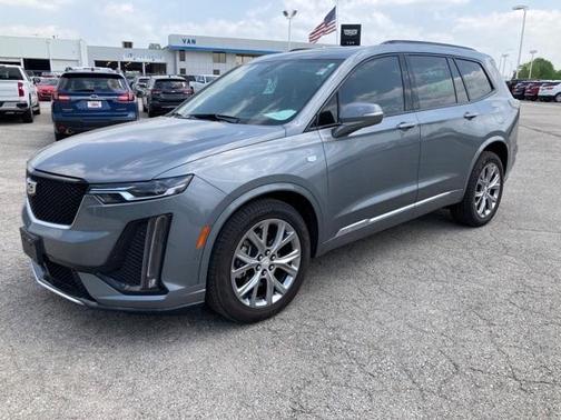 Photo 3 of 28 of 2020 Cadillac XT6 Sport AWD